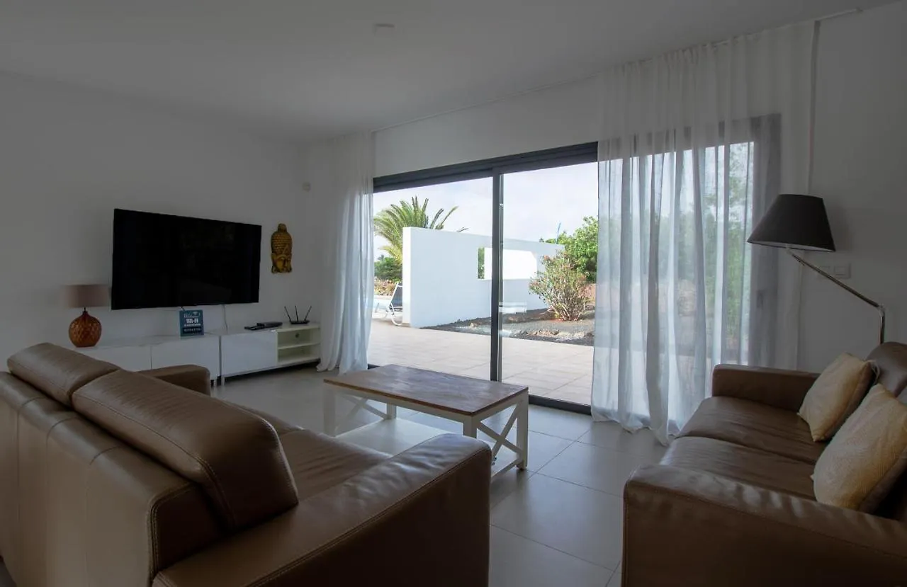 Villa Wind Wave 28A Heated & Shared Pool Lajares 0*,  España